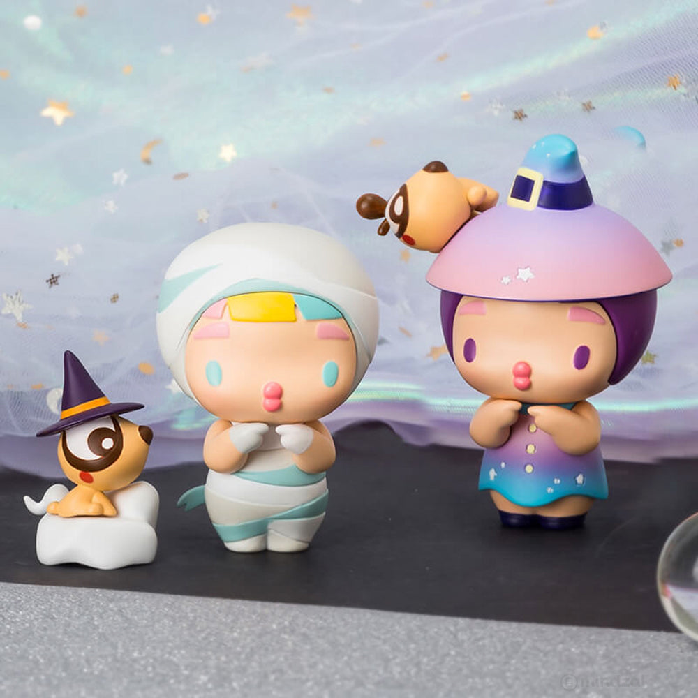 Bettie Catching The Dream Blind Box Series by Yindao Murong x Moetch Toys