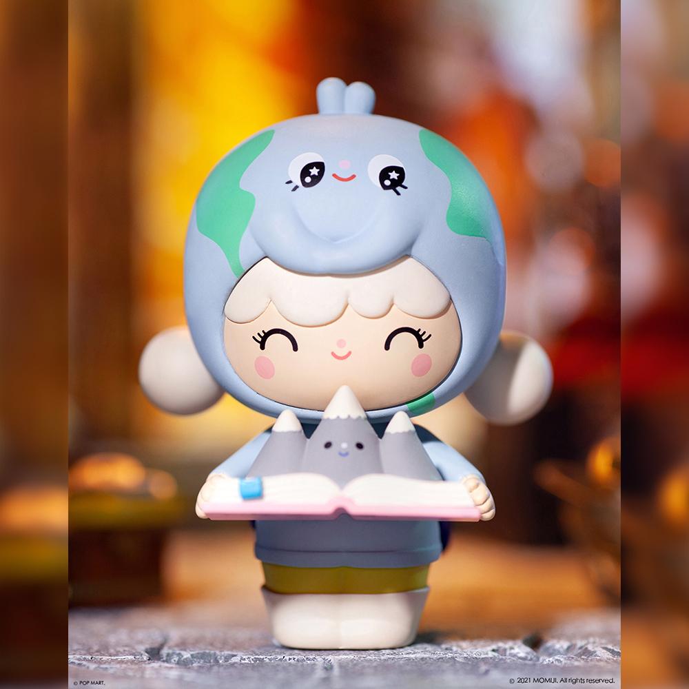 Momiji Book Shop Blind Box Series by POP MART