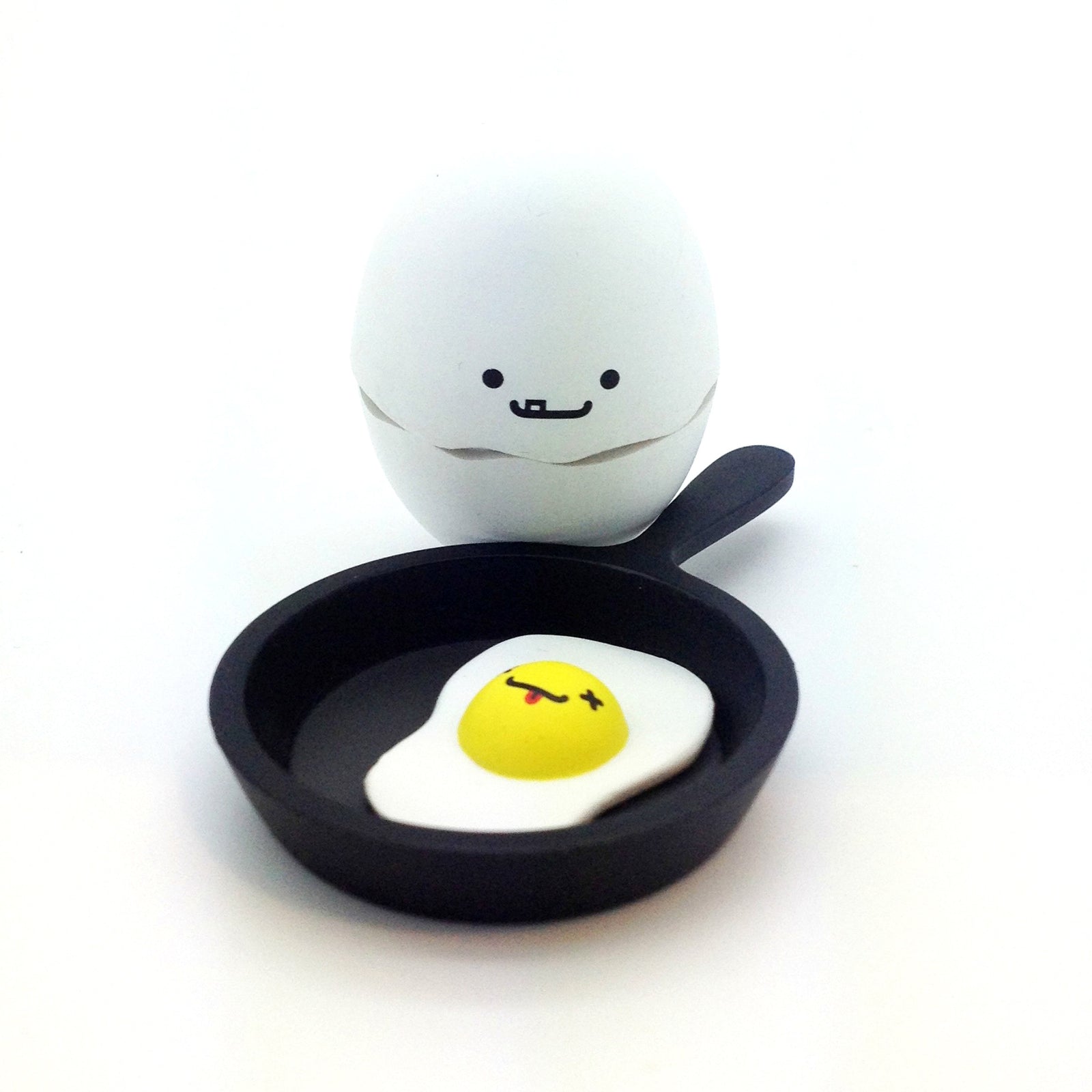 BFF Series by Travis Cain x Kidrobot - Freddy + Gatson - Mindzai - 1