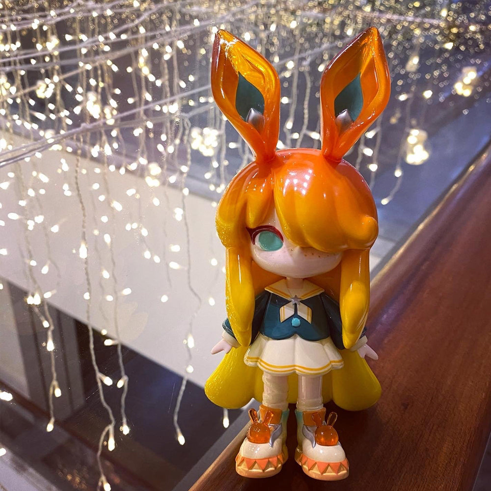 Niki: Freckles Resin Art Toy by Nannan x CJOY
