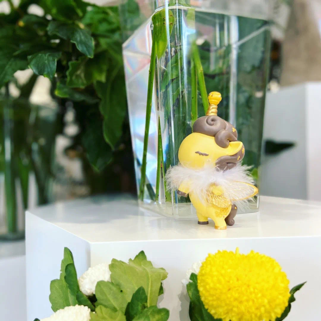 Honeybee Motchi Unicorn by Motchi Toys