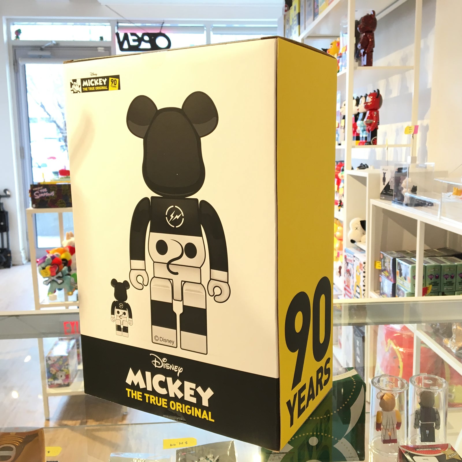 Mickey Mouse The True Original NYC Exhibition Exclusive 100% + 400% Bearbrick Set by Medicom Toy x Fragment Design