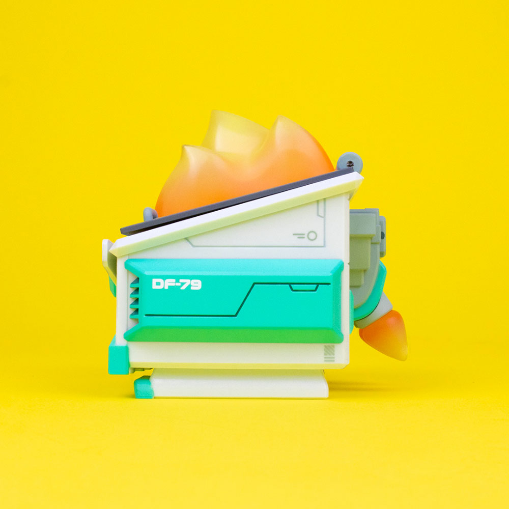 Mecha Dumpster Fire DF-79 Vinyl Figure by 100% Soft