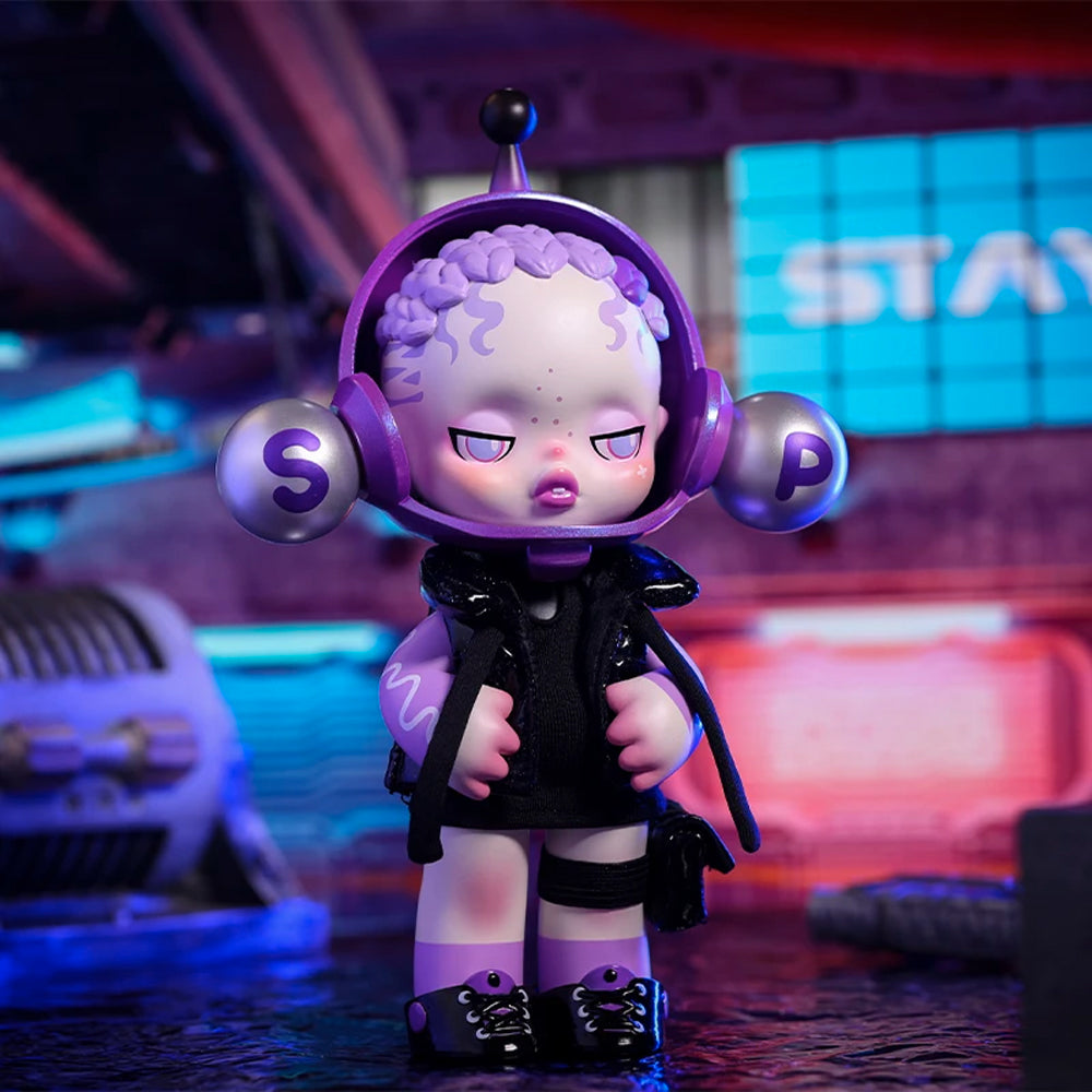 Skullpanda OOTD Glaring Big Figure by POP MART