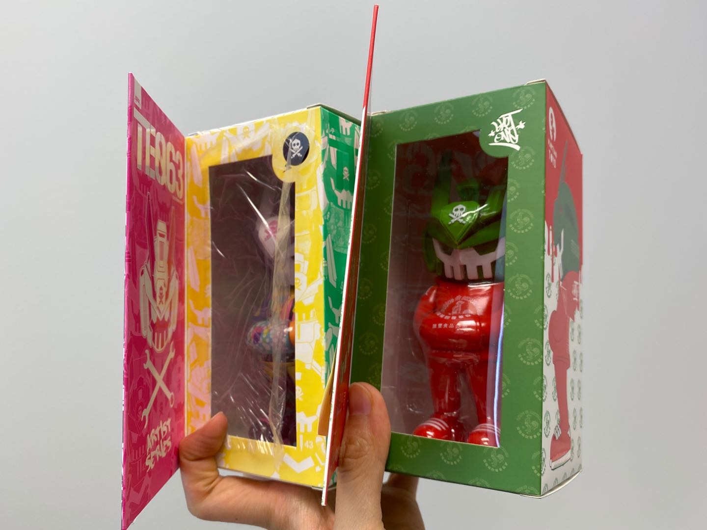 TEQ63 SKETRATCHA ARTIST PROOF Complexcon 2019 EXCLUSIVE Signed by SKET! A set of two