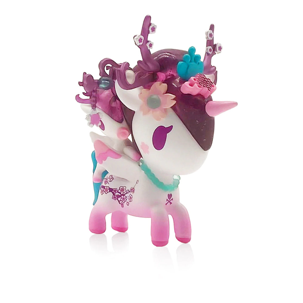 Yoshino & Cheri Unicorno Vinyl Figure by Tokidoki