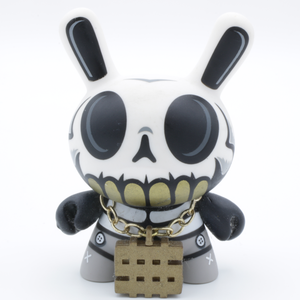Bling Modern Hero MAD - Dunny 2007 Series 4 by Kidrobot