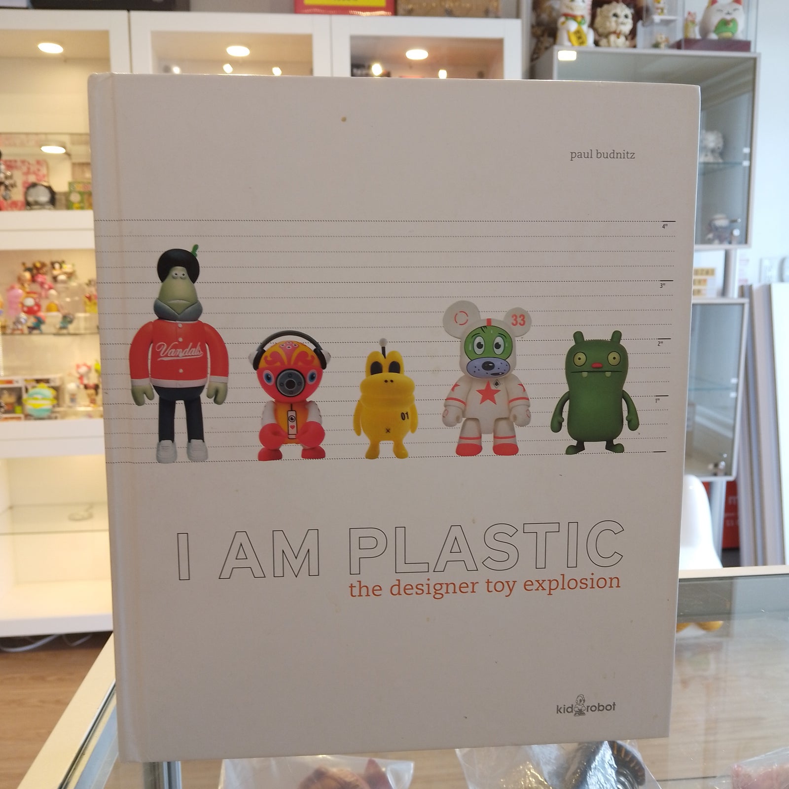 I am Plastic Book by Paul Budnitz