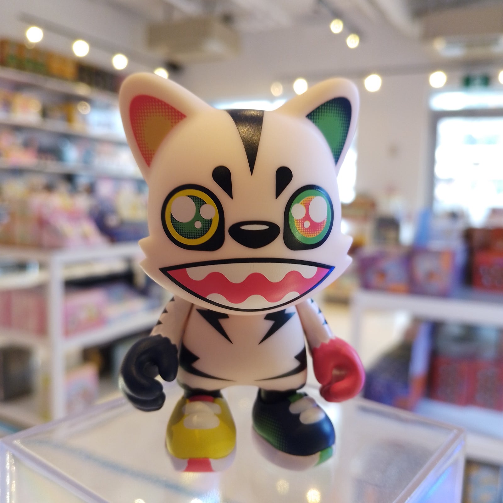 Electric Kitty - Janky Series 4 by Superplastic