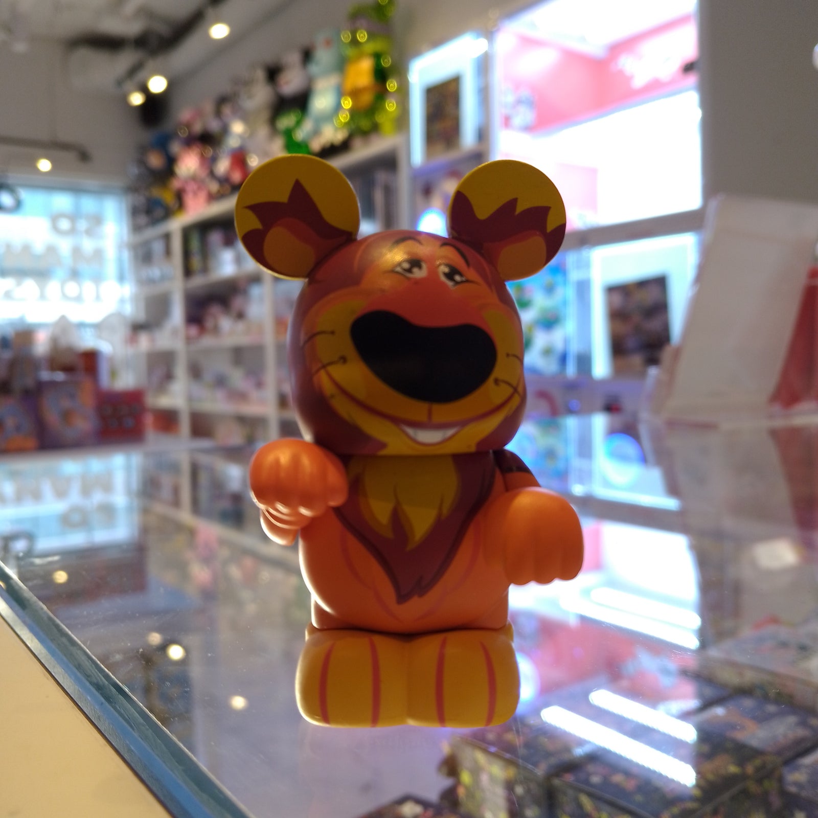 Lambert - Vinylmation Whiskers and Tales by Disney