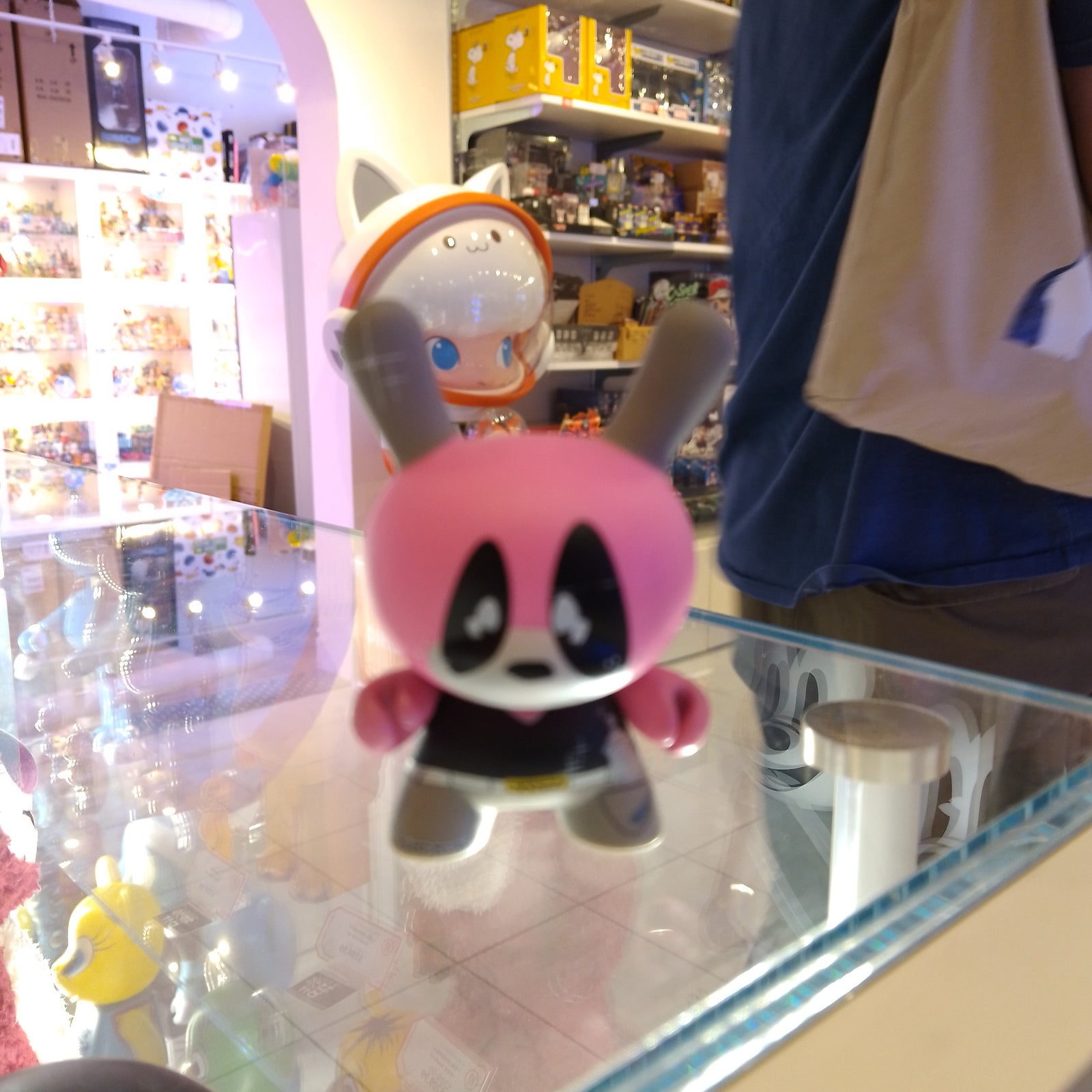 Pimp my City Dunny - Dunny: French Series by Kidrobot