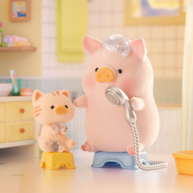 Shower - Lulu Pig Stay With You Series by Toyzeroplus