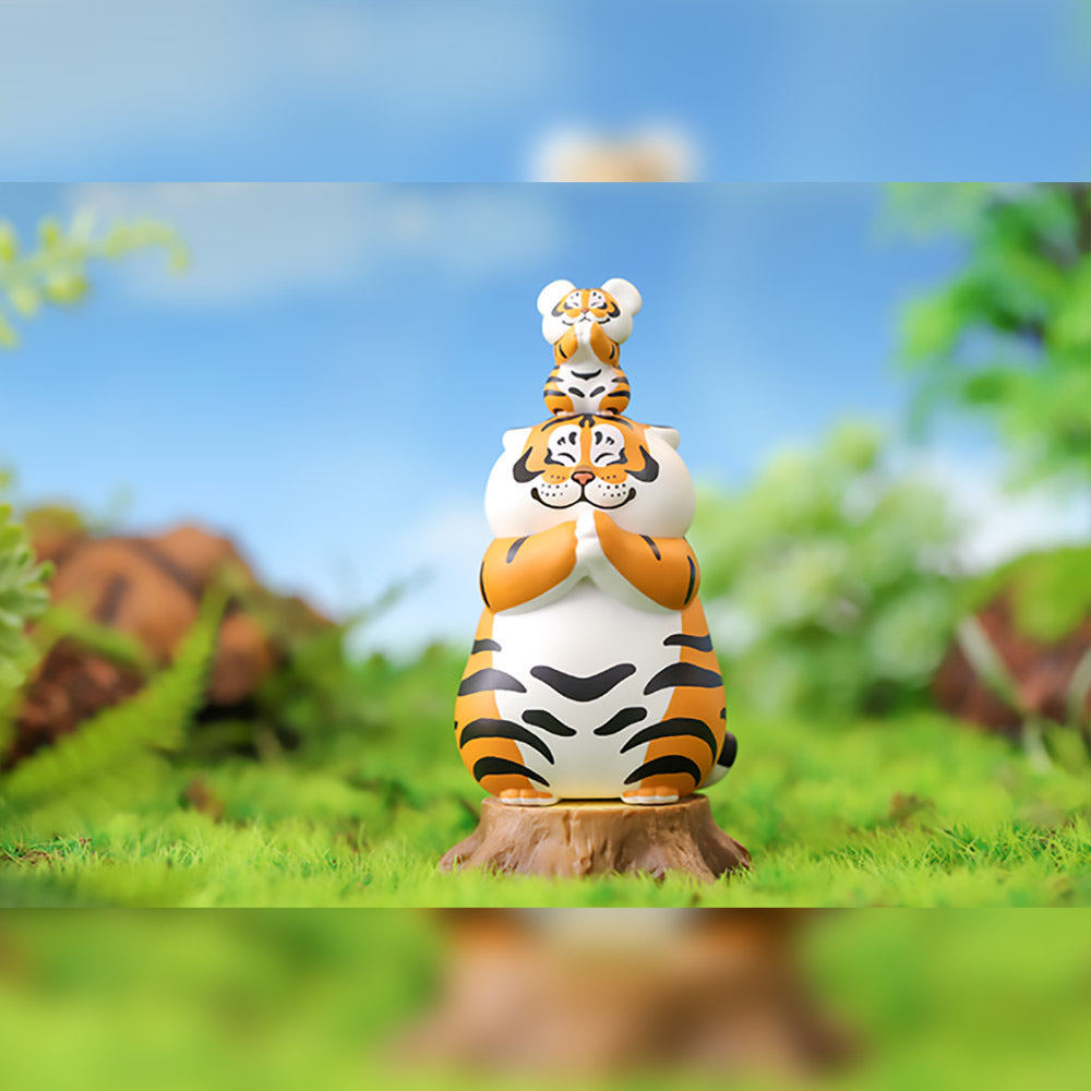 Meditate - Panghu &amp; Baby Series 1 by 52Toys