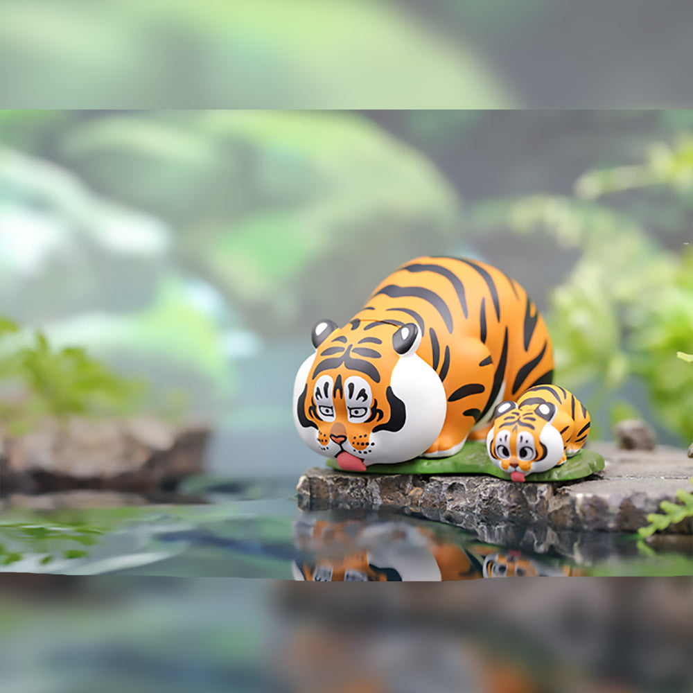 Drinking - Panghu & Baby Series 1 by 52Toys