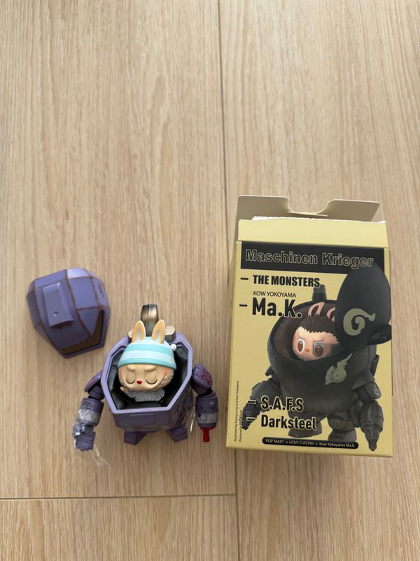 最終値下げ　LABUBU MYAKU-MYAKU LABUBU MYAKU MYAKU Osaka Expo 2025 Exclusive Limited Figure with