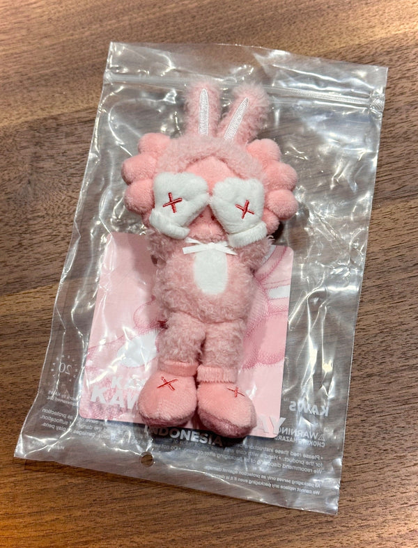 New Kaws Accomplice Holiday Indonesia Pink Plush Charm Keychain