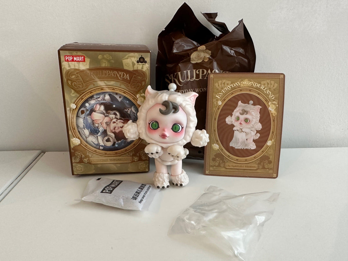 The Sophisticated  - SKULLPANDA Everyday Wonderland Series by POP MART - 1