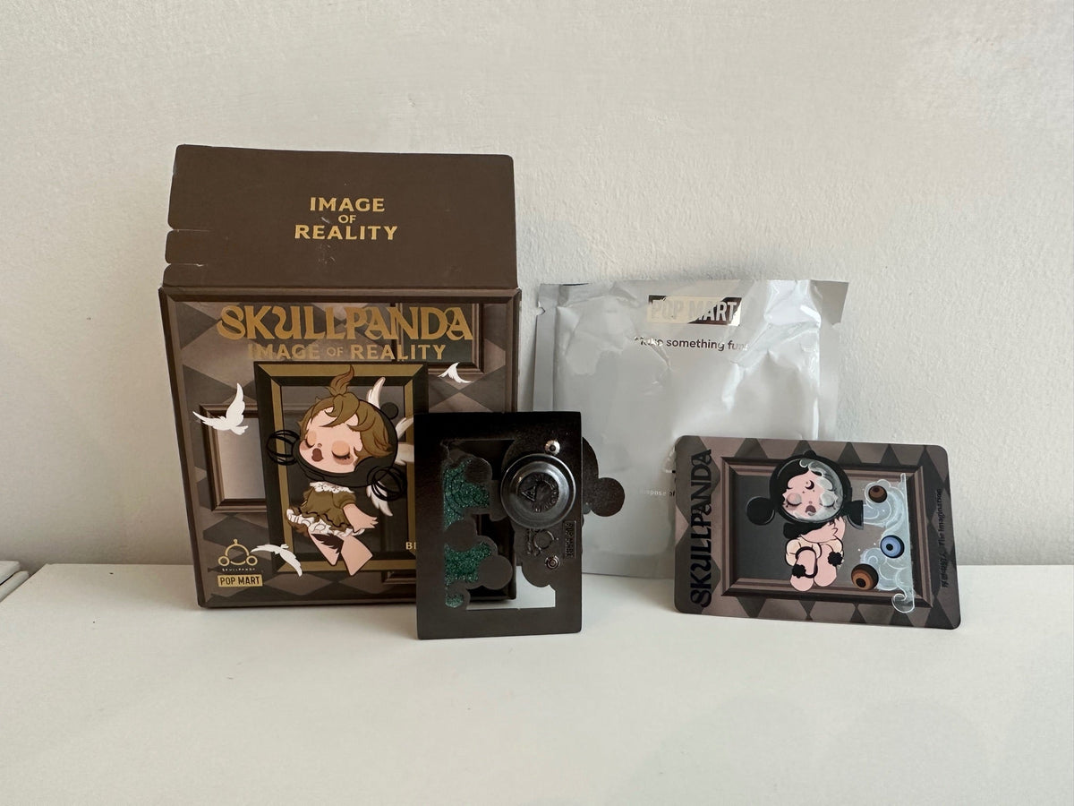 The Imagination - SKULLPANDA Image Of Reality Series-Badge by POP MART - 2