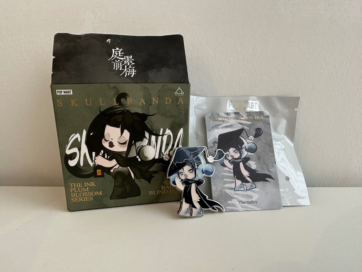 The Valley - SKULLPANDA The Ink Plum Blossom Series-Badge by POP MART - 1