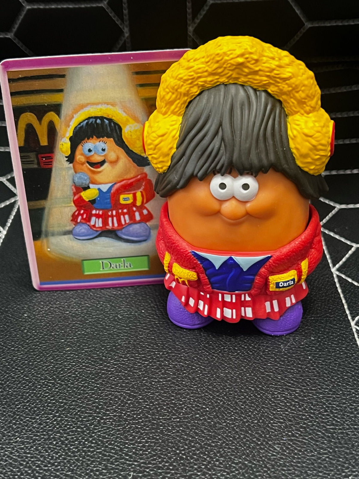 McNugget Buddies - Darla - Kerwin Frost x McDonalds - 1