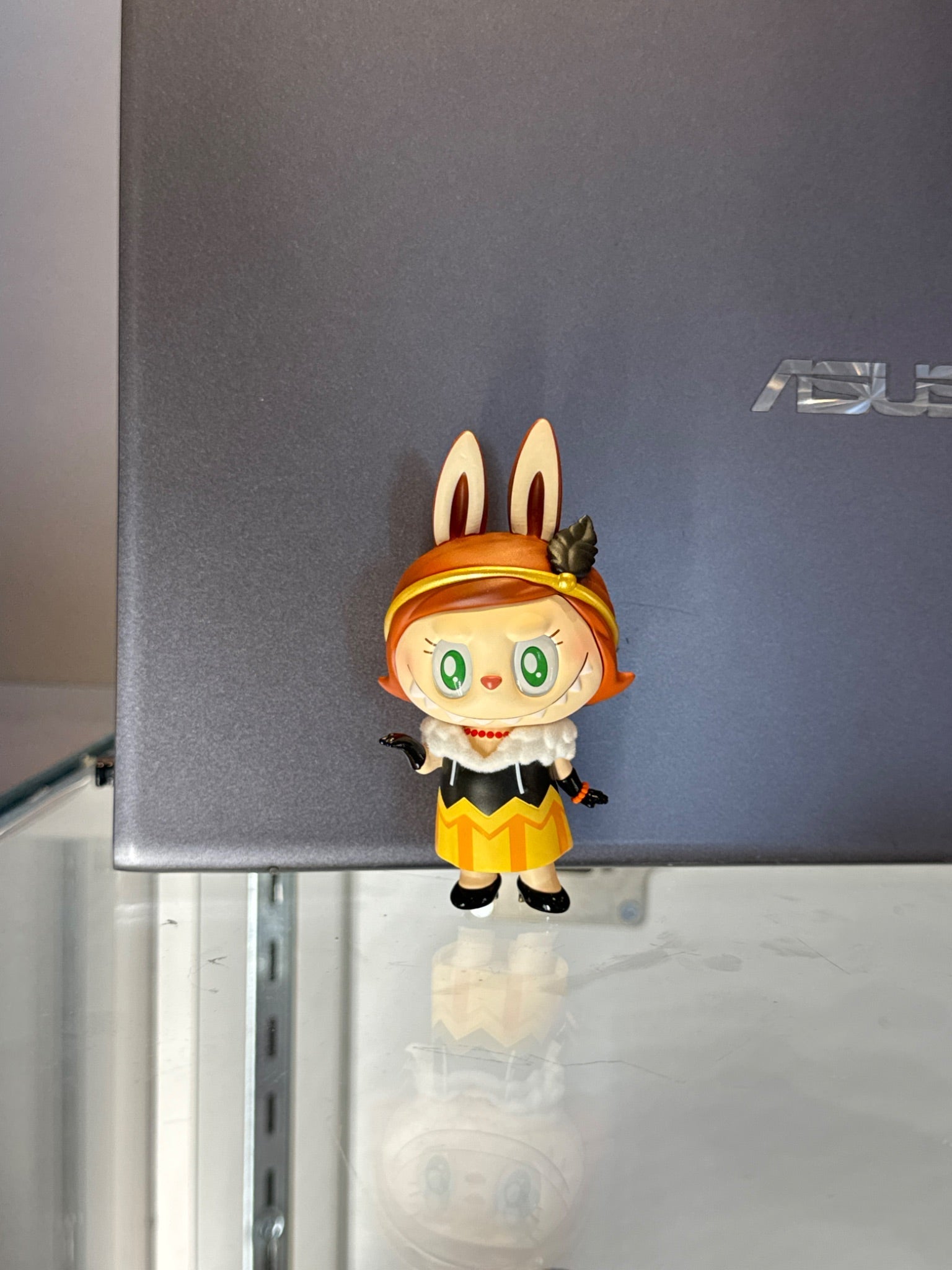 Labubu - Spotlight 13th anniversary by Pop mart - 1