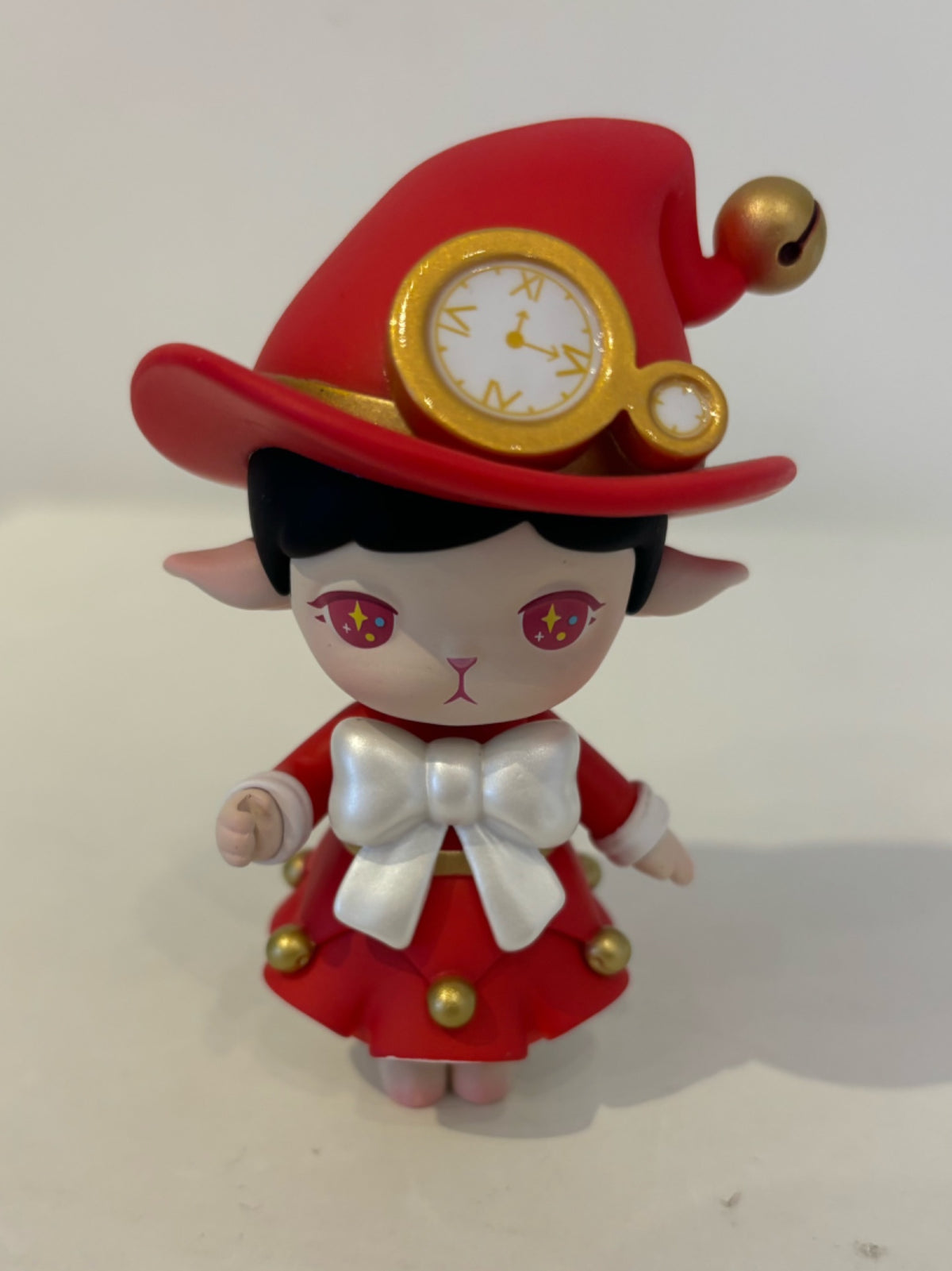 Eileen - Bunny magic series by popmart - 1