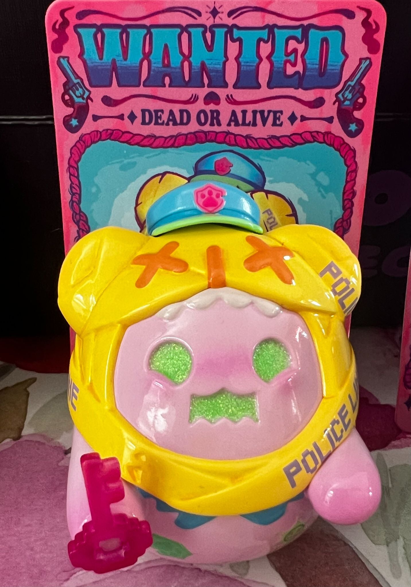 Camouflage - Baddy Bear Town Series - ShinWoo x Finding Unicorn - 1