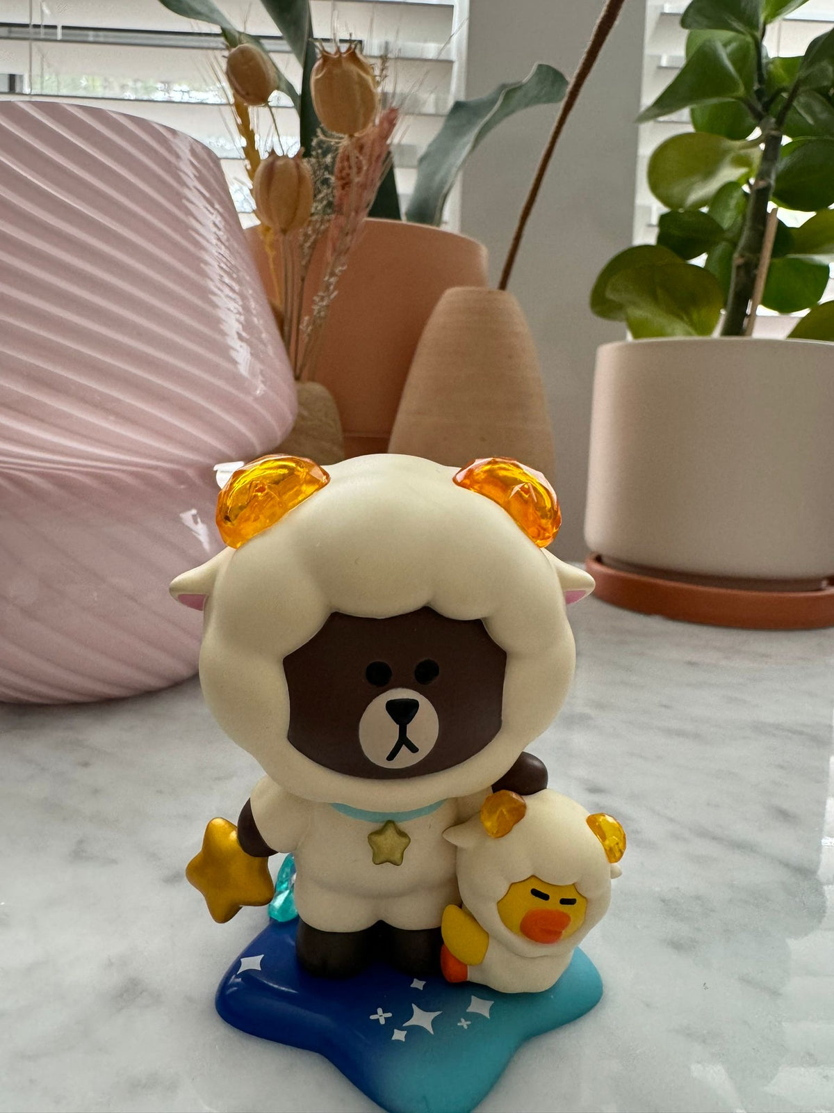 Mighty Jaxx Kwistal Line Horoscope Aries - 1