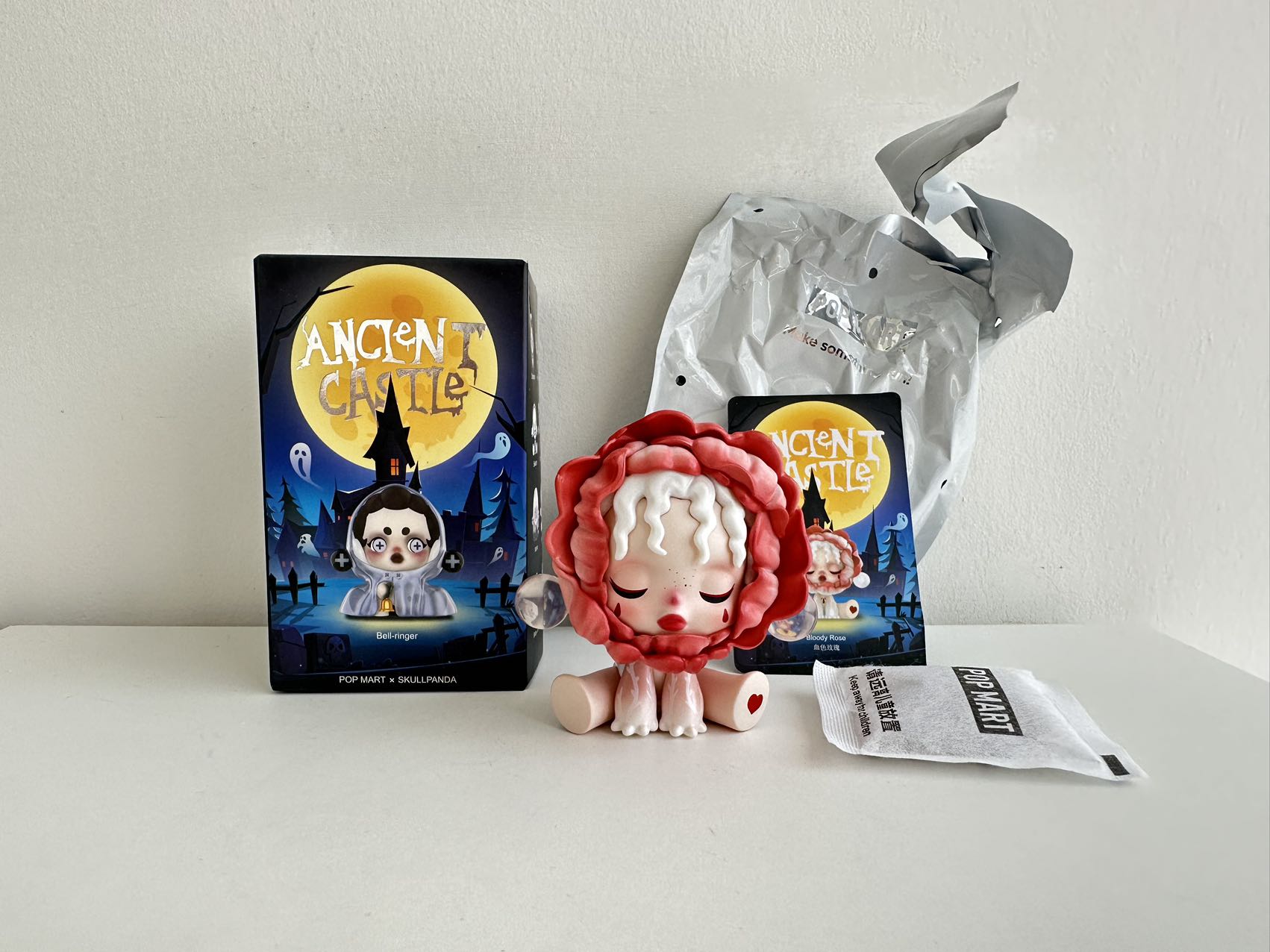 Bloody Rose - Skullpanda Ancient Castle Series by POP MART