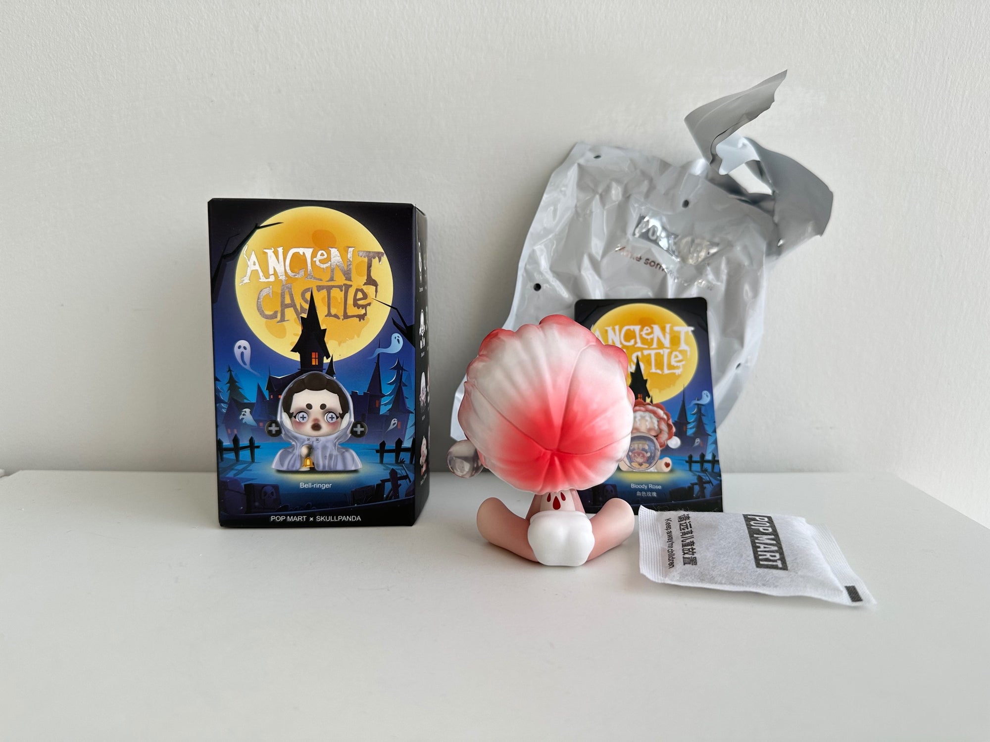 Bloody Rose - Skullpanda Ancient Castle Series by POP MART