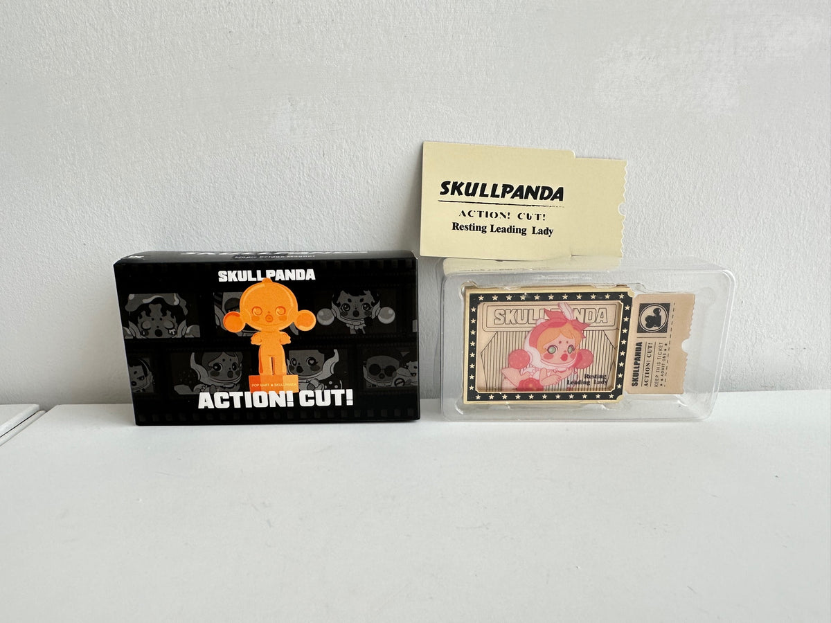 Resting Leading Lady - SKULLPANDA Action! Cut! Fridge Magnet Series by POP MART - 1