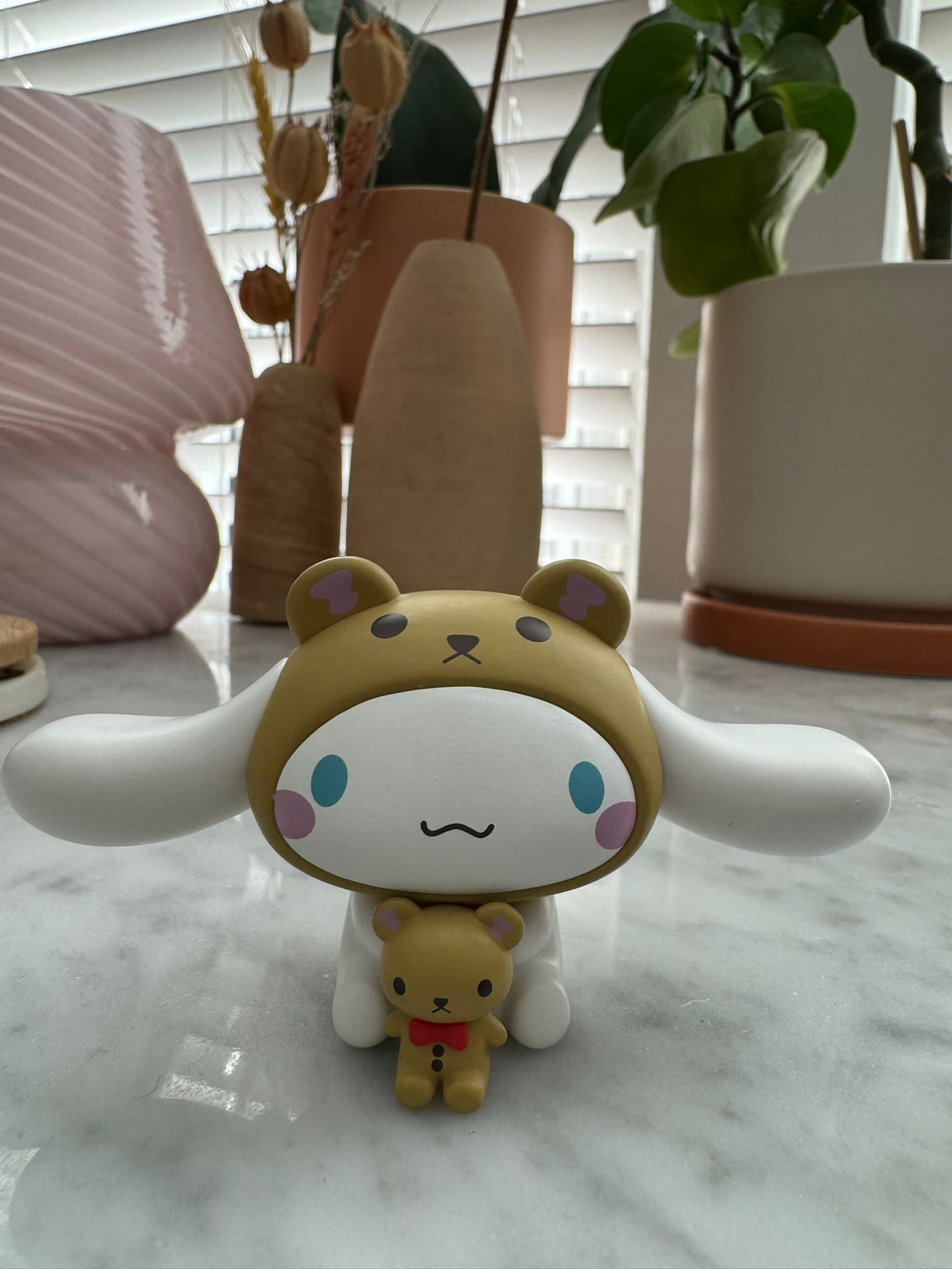 Miniso Sanrio Hugging Buddy series Cinnamon Roll - 1