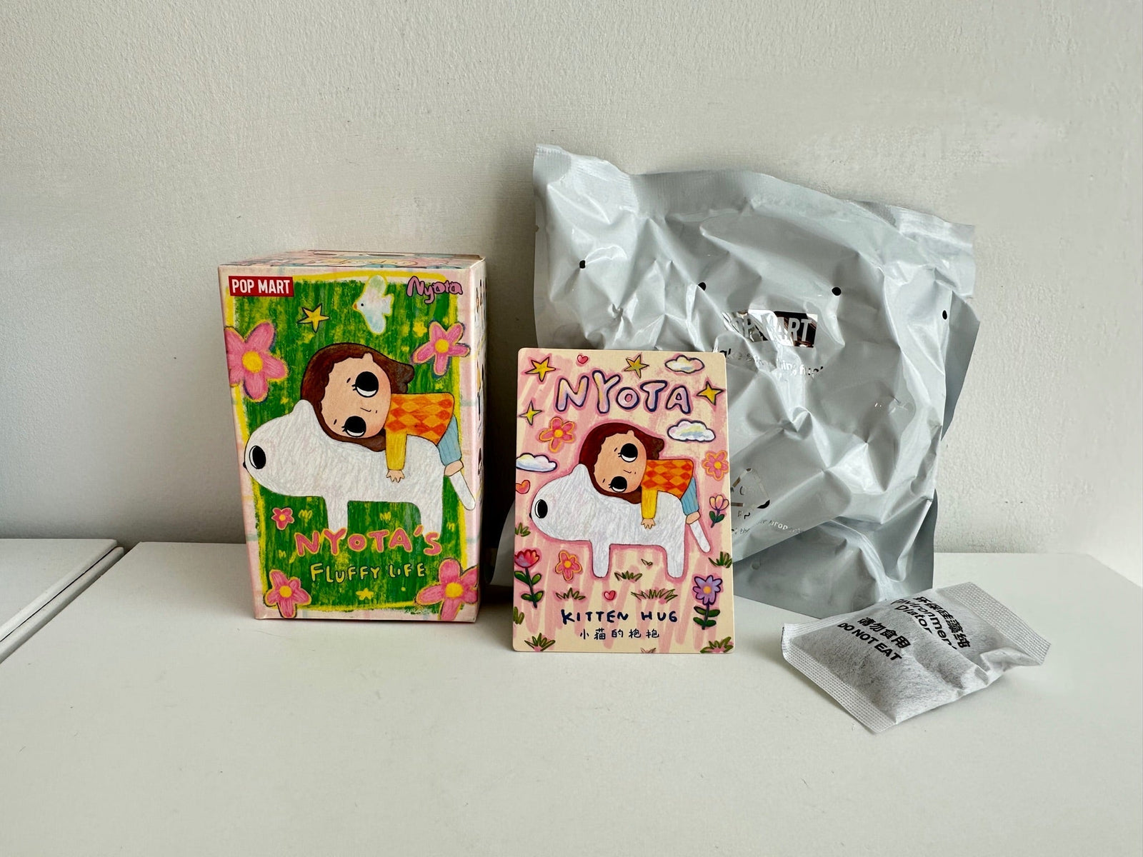 KITTEN HUG - Nyota's Fluffy Life Series Figures by POP MART - 1