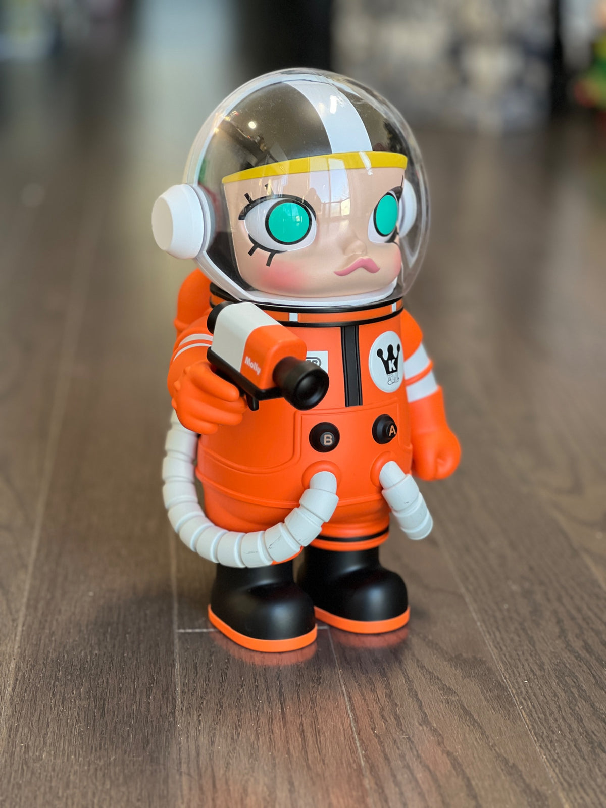 Pop Mart MEGA Space Molly Return Series 400% Space”S” (Orange) - 2