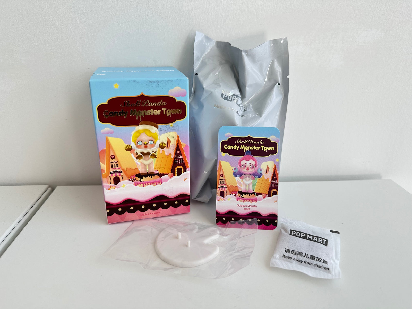 Octopus Monster - SKULLPANDA Candy Monster Town Series by POP MART - 1