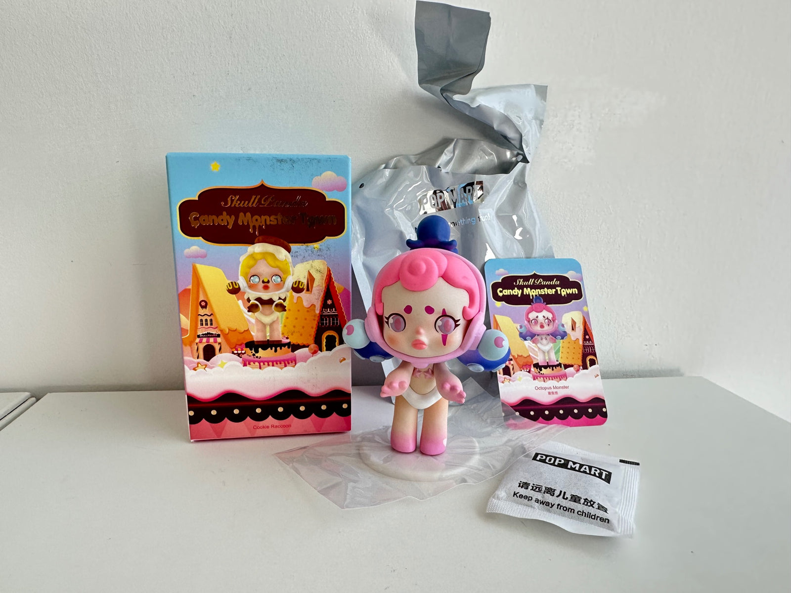 Octopus Monster - SKULLPANDA Candy Monster Town Series by POP MART - 1