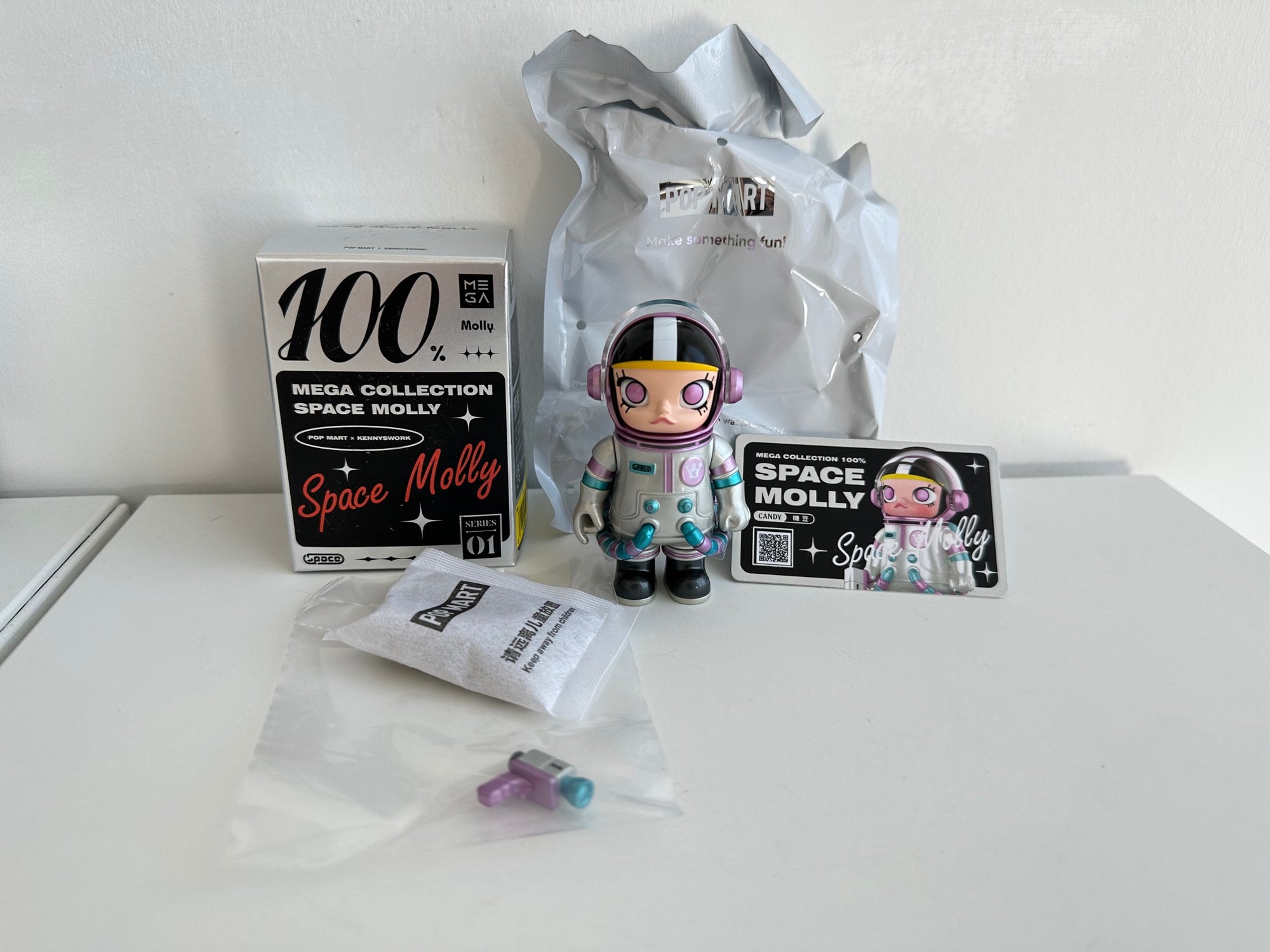 Candy - MEGA Collection 100% Space Molly Series 1 Blind Box by POP