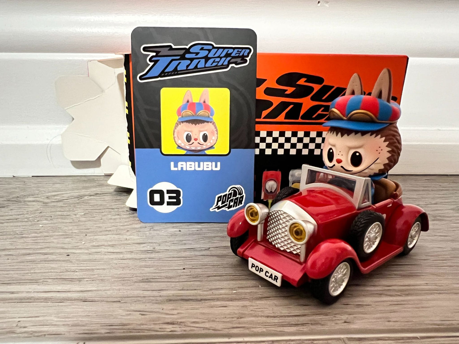 Labubu Classic Car - POPMART Super Track - POPMART - 1