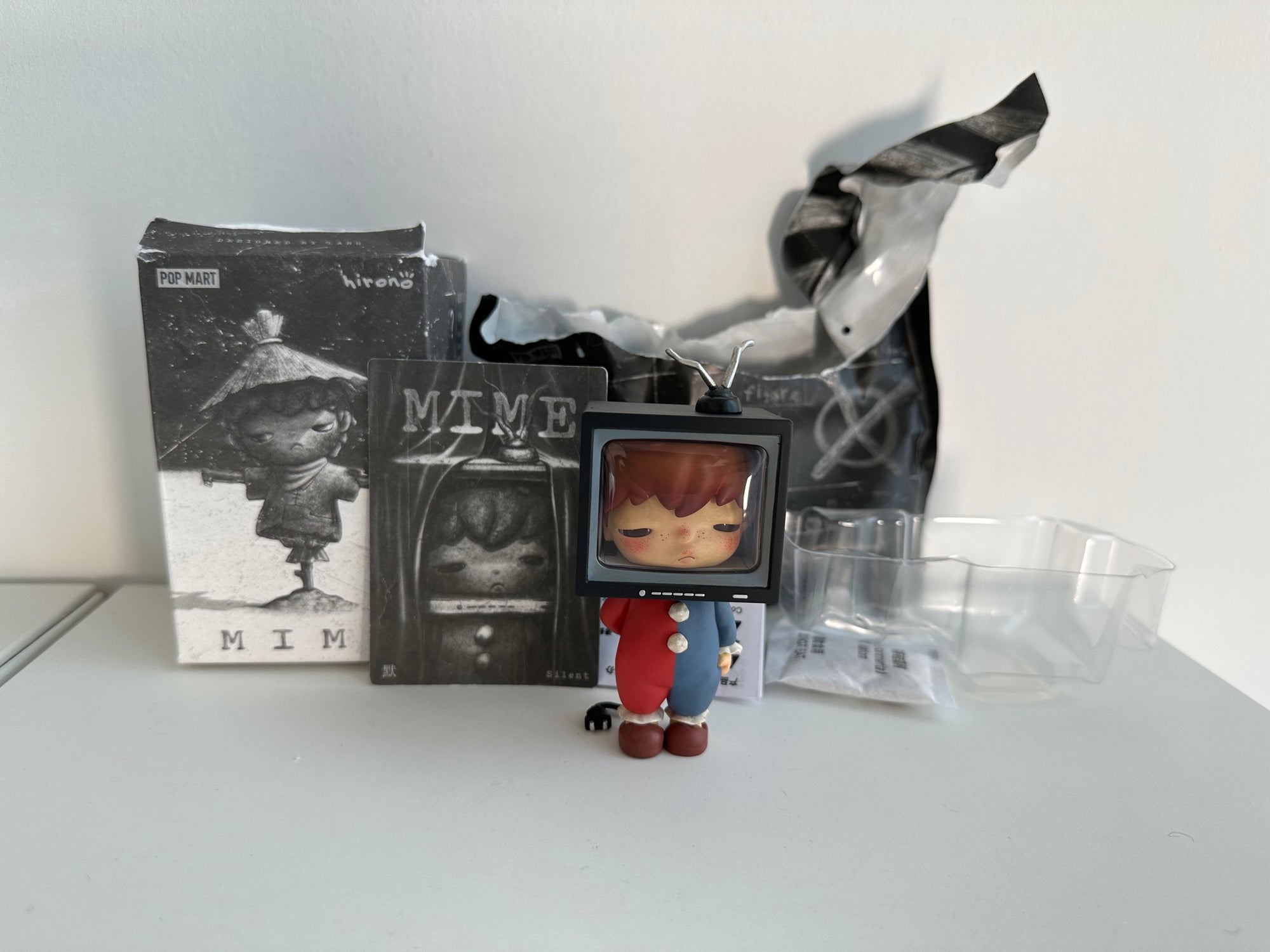 Silent (Secret/Chaser) - Hirono Mime Blind Box Series by POP MART