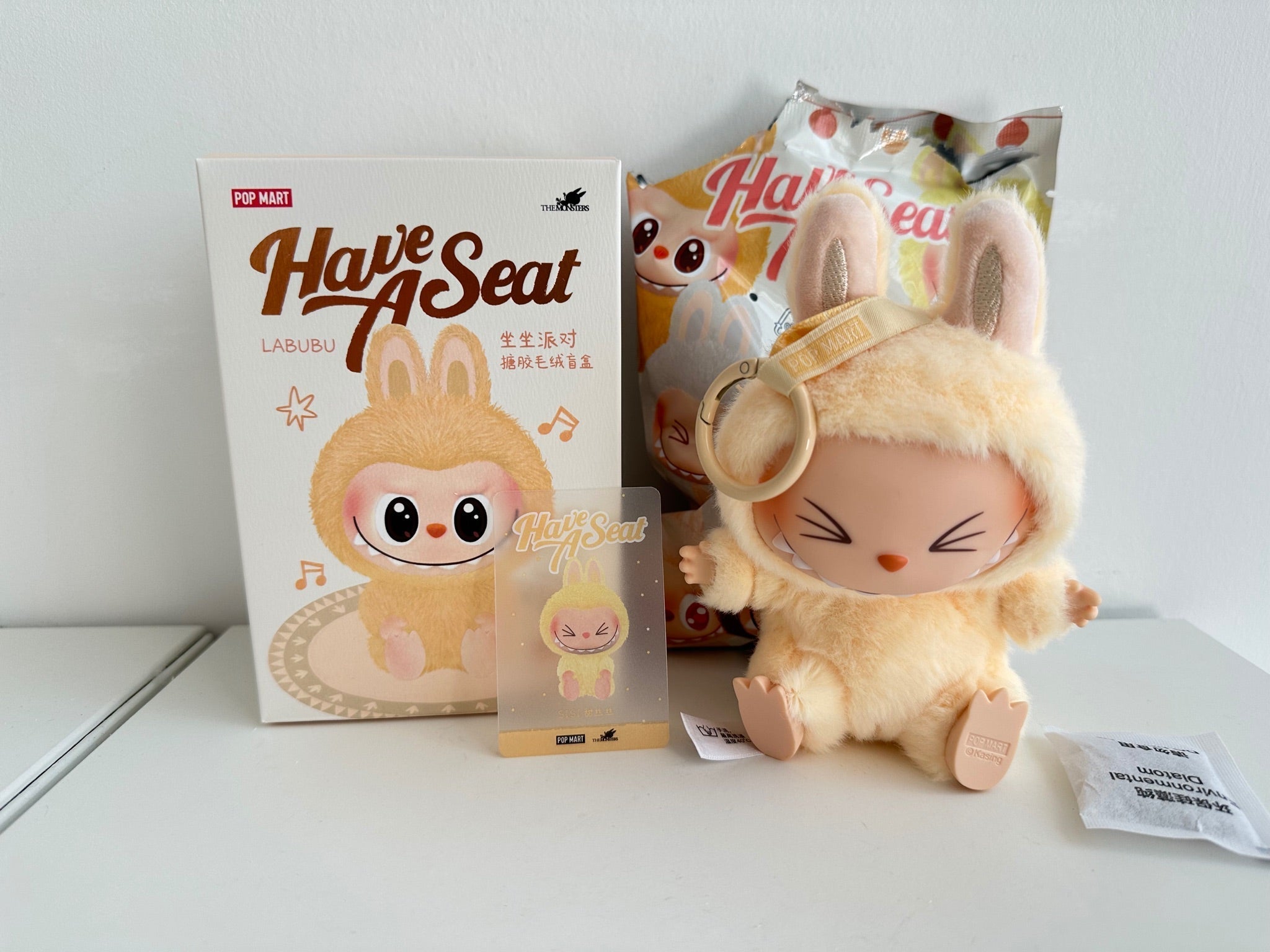 アイドル POPMART 2set LABUBU Have A Seat+MACARON SISI - LABUBU The Monsters Macaron Have a seat limited 2nd