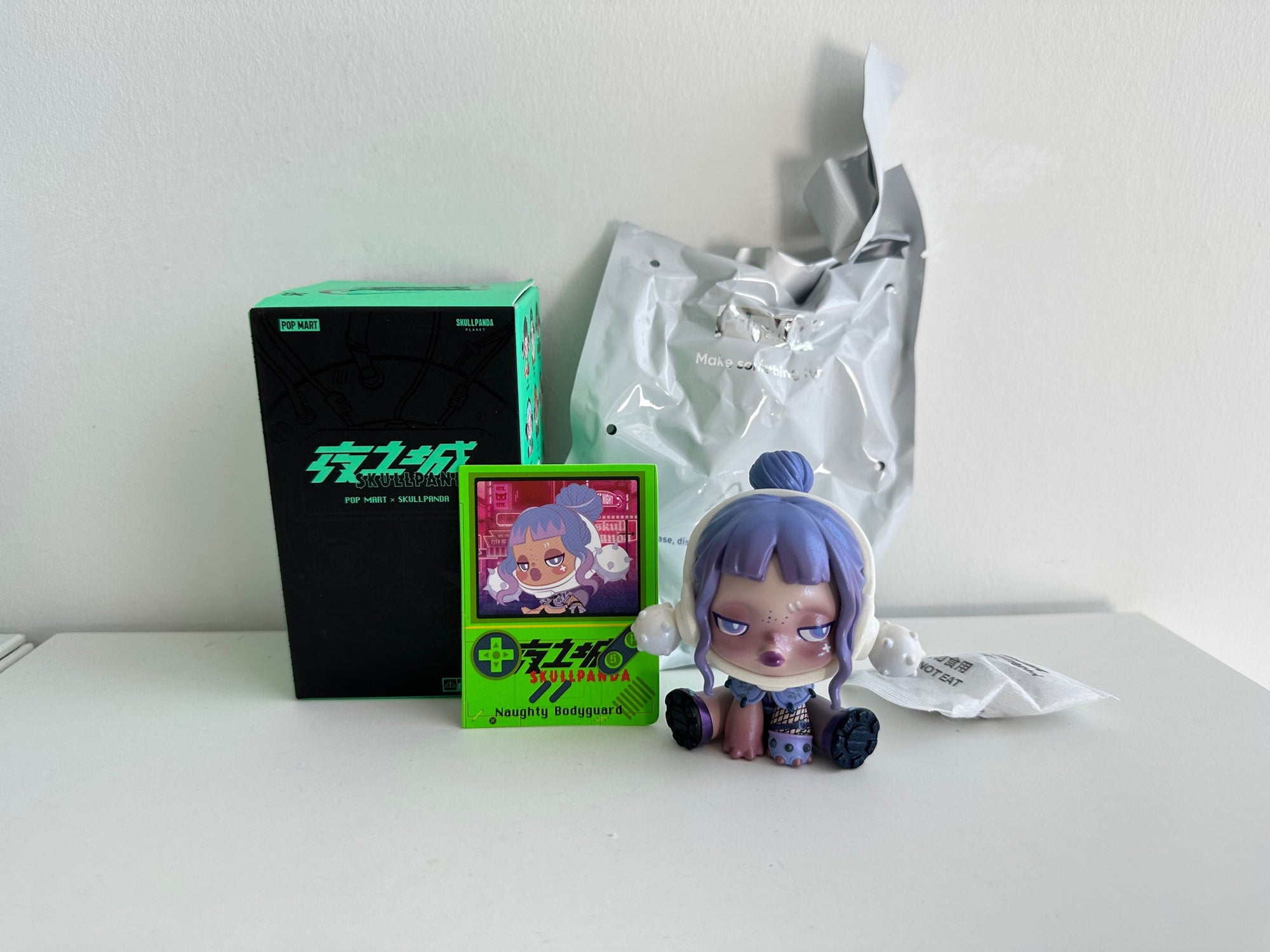Naughty Bodyguard - City of Night Blind Box Series SkullPanda by