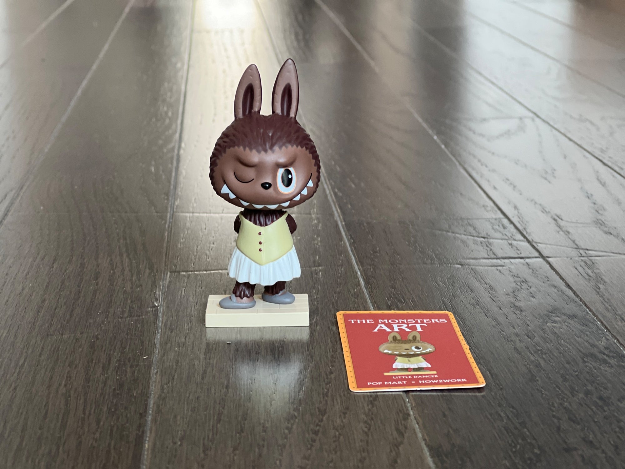 POPMARTlabubu3.0 先発です POP MART x Vans Labubu Oldskool the Monsters Forever-preorder