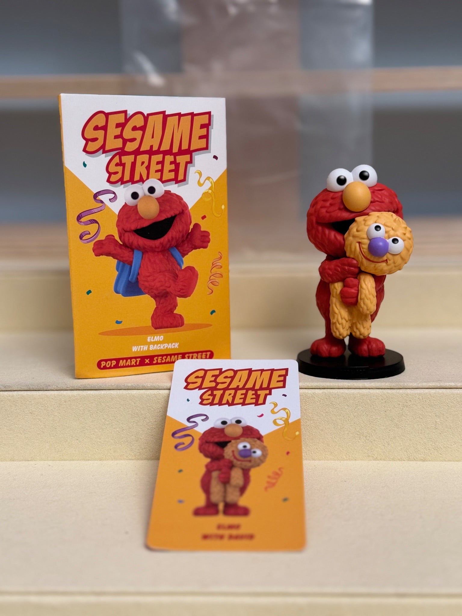 Elmo with David - Sesame Street - Pop Mart  - 1