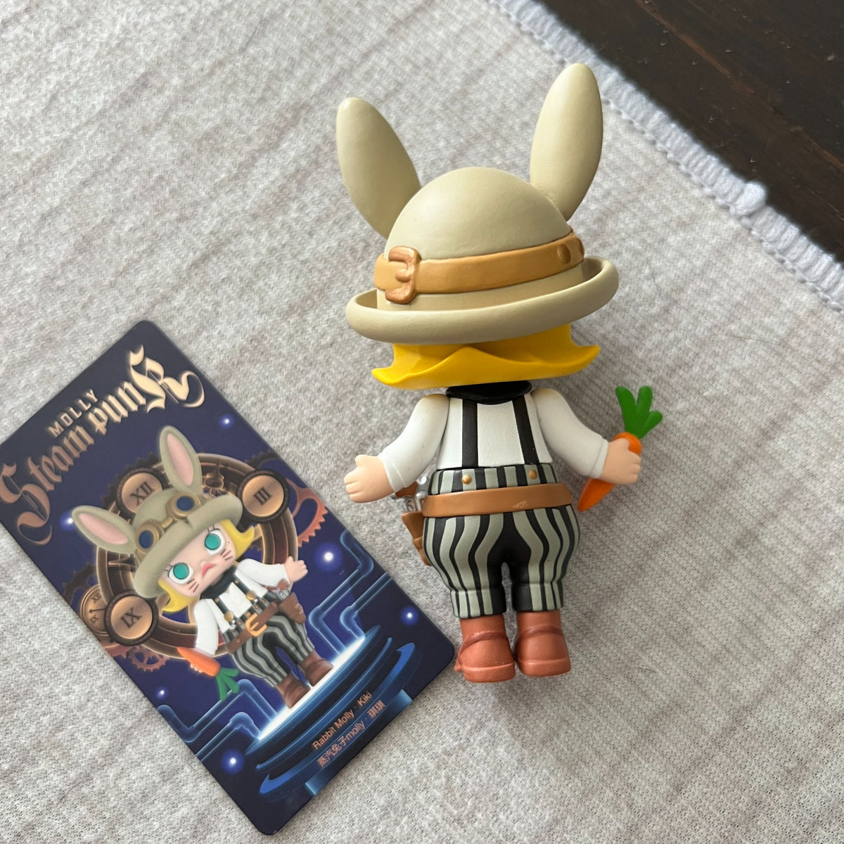 RABBIT MOLLY KIKI- MOLLY STEAM PUNK - POPMART - 2