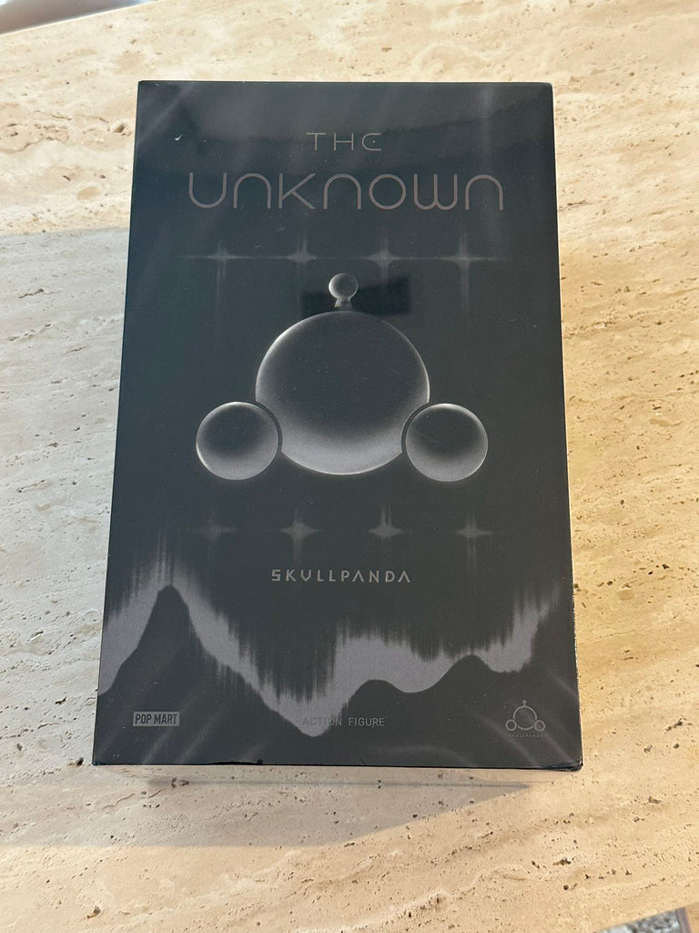 限定品　Skullpanda The Unknown フィギュア Skullpanda The Unknown - SP 暗星 – Art Toy Familia