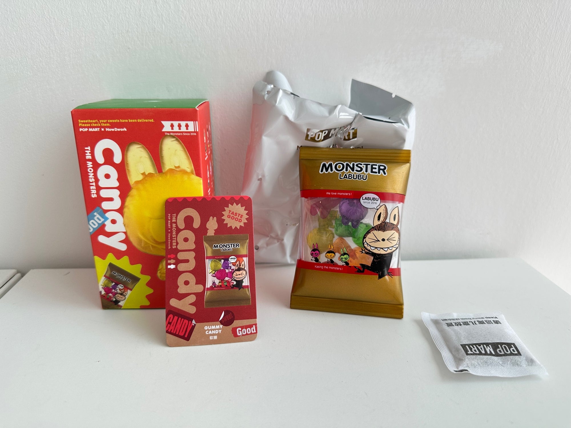 廃盤　POP MART THE MONSTERS Candyシリーズ 1BOX GUMMY CANDY - The Monsters Candy Series by POP MART - Mindzai Toy Shop