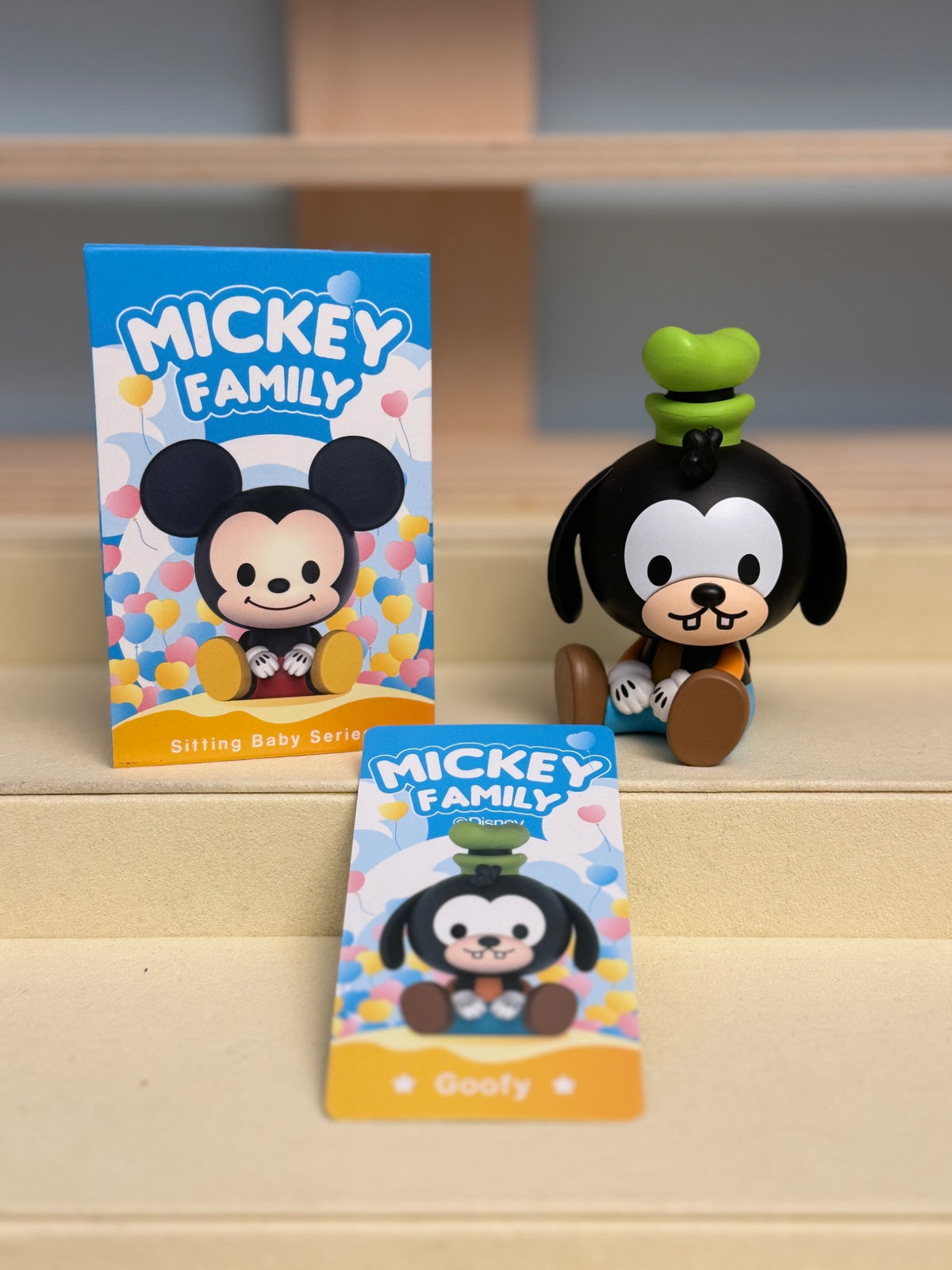Goofy - Mickey Family Sitting Baby Series 1 - Pop Mart Disney - 1