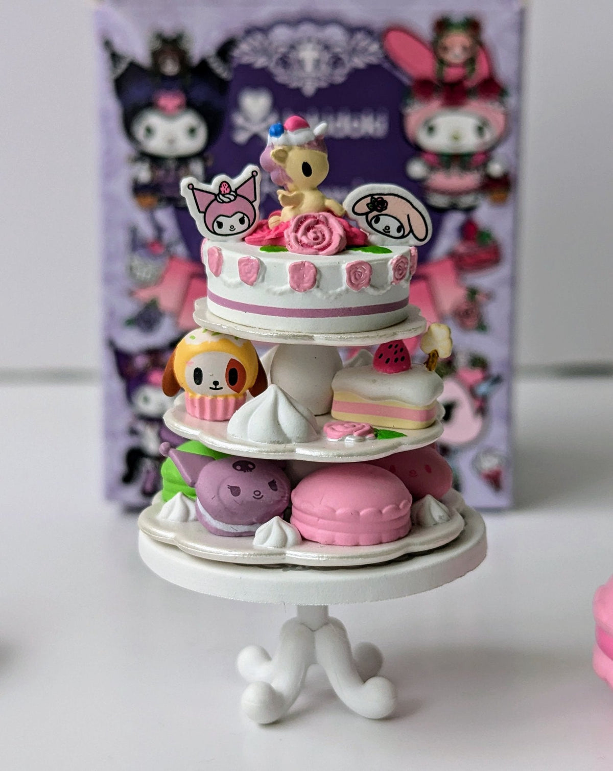 Garden Tea Cakes Chaser - tokidoki x Kuromi & My Melody Garden Party Series - tokidoki - 2