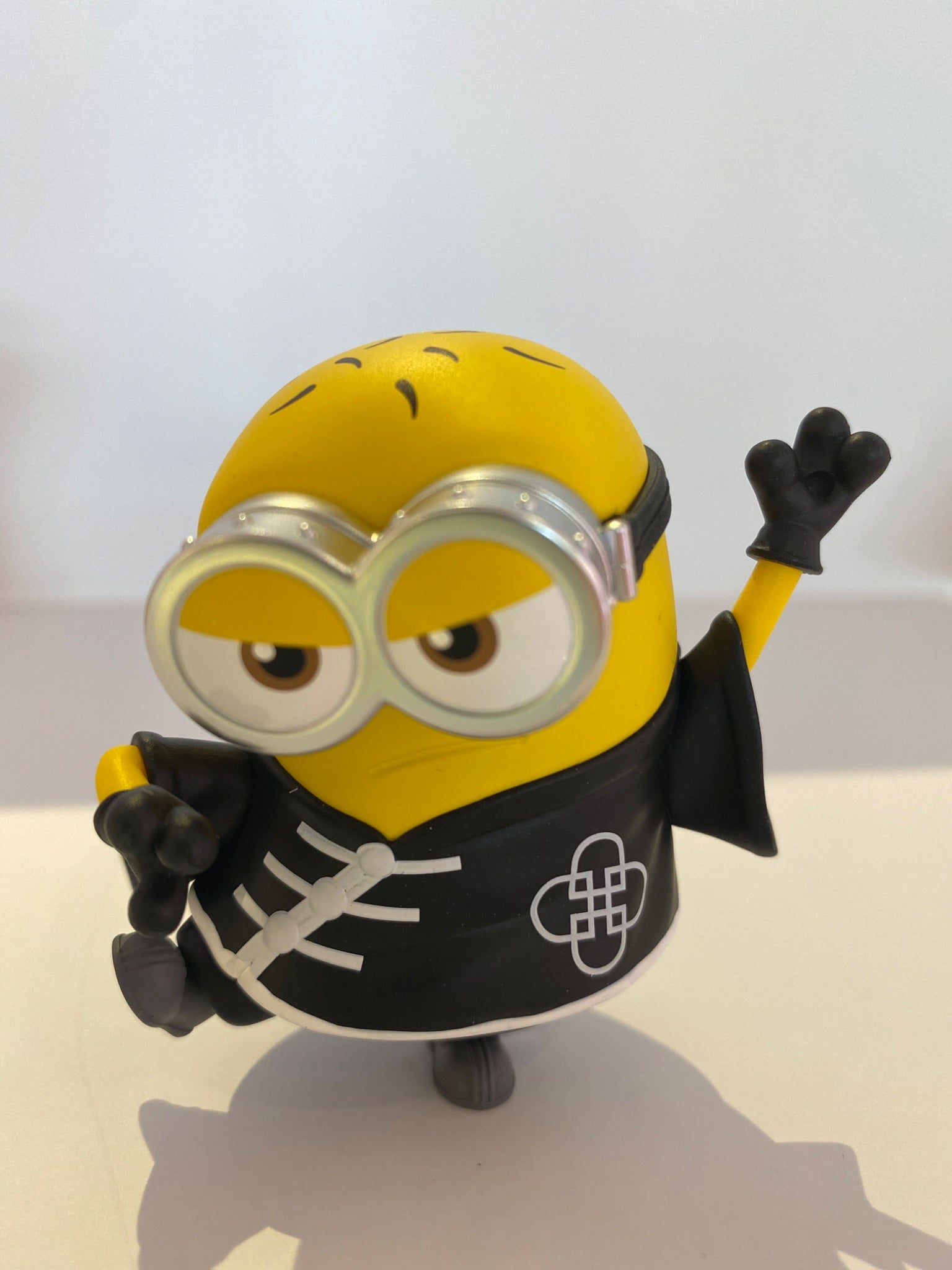 Kungfu Hammer Phil - Minions Travelogues of China Pop Mart - 1