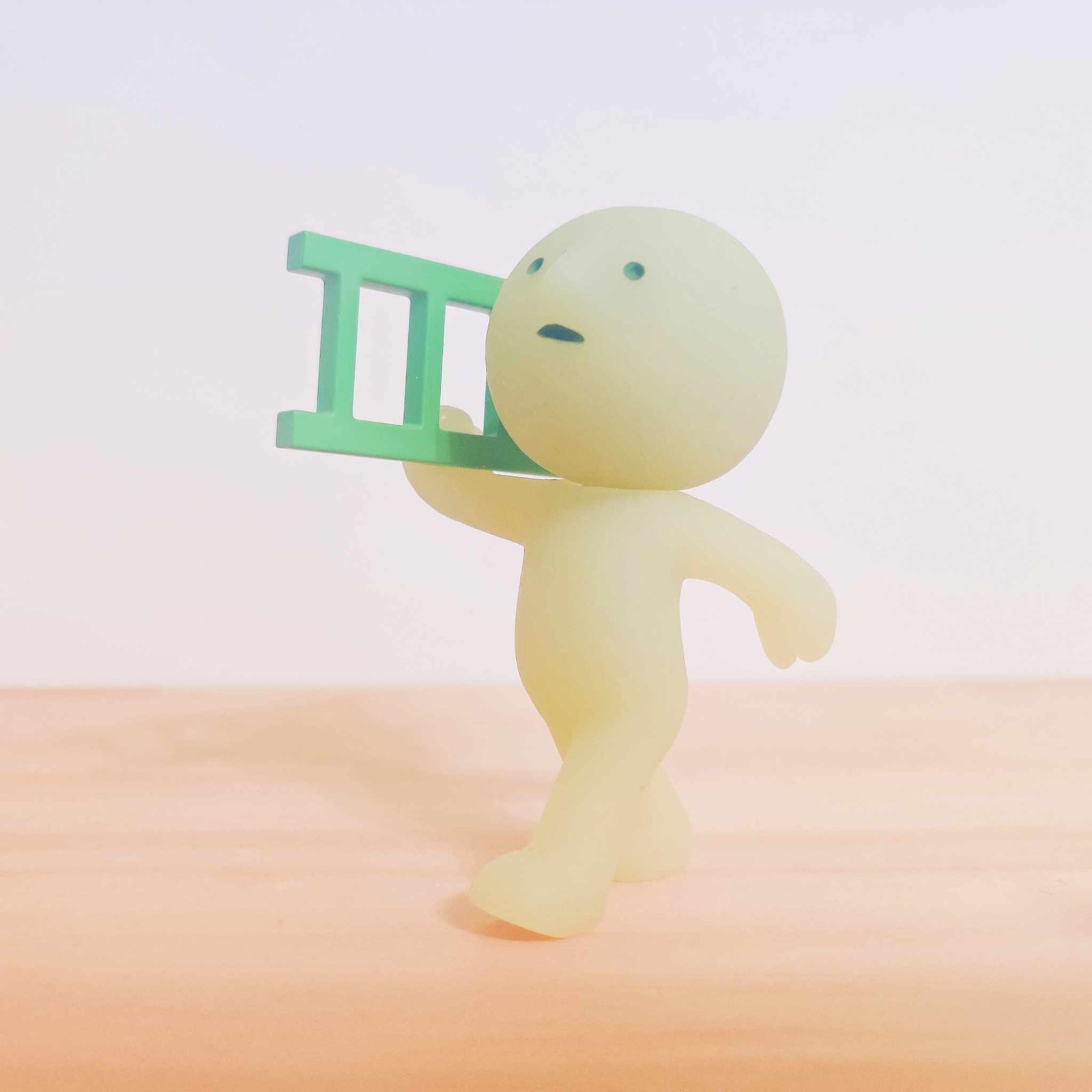 Carrying Ladder - Smiski Moving Series - 1